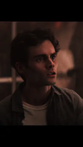 | huh? | #foryou #viral #fyp #foryoupage #YOU #youshow #joegoldberg #joegoldbergedit 