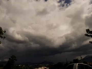 🌫️✍🏼❤️‍🩹 #kendokaponi #kendokaponifamily #lyrics #lyricsvideo #palabrassabias #intro 