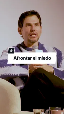Una de las historias que más nos gustó que nos contó Alan Estrada en el episodio 430 de Se Regalan Dudas 🎙️✨. #AlanEstrada #miedo #zonadeconfort #lograr #motivación 
