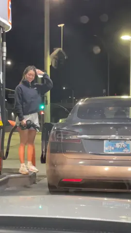 it was actually on the other side 😪 #oops #imjustagirl #tesla 