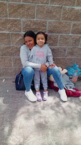 Gracias señor , me distes la grana victoria de llegar sana con mi hija a mi destino 🇺🇲🙏 #rencuentrofamiliar #Llegada  #estadosunidos🇺🇸 @Antonio Blessed🙏🏻 