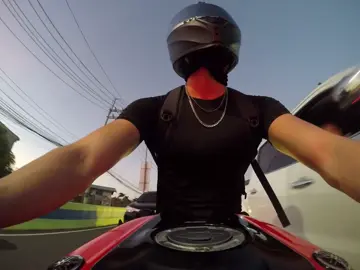 #foryoupage #BookTok #motorcycle 