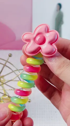 Colorful telephone wire hair ties!Children’s phone cord hair tie!Phone cord hair ties,colorful,wear it as a gift for your daughter!#follow #hairaccessories #fypシ #fypシ゚viral #fypage #fypp #viraltiktok #hairstyle #hairtiktok #hairtie #MTS 