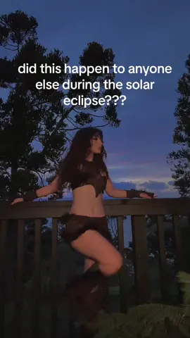 so weird??? 