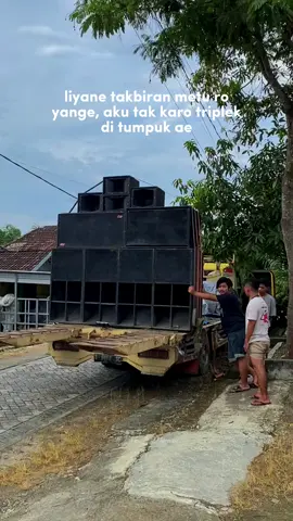 Mosok Yo Karo Yange Wong🤣 #xybca #teamkejut #takbiran #eidmubarak2024 #jatimhoreg 