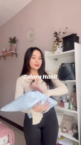 tiap bulan ada aja belanja di @ZALORA Indonesia 🫶🏻 #zaloraindonesia #unboxinghaul #zalorahaul #haul #shoppinghaul #zalora #outfitideas 