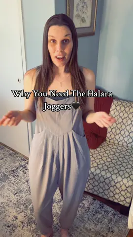 The perfect outfit for this spring & summer! #halara #halarajogger #joggers #tiktokshop #springstyle #summervibes #styleinspo #MomsofTikTok #momfashion @Halara_official 