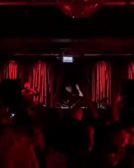 Wow, what an unforgettable night in Lugano! 🌟 Big shoutout to @r3volt.club and @ohmlugano for hosting an incredible event! Sharing the stage with talented artists like @yell_ch, @8nyxer8, @soundclaus, and @breakheaven771 made it an absolute blast! Let's keep the beats pumping and the energy flowing! 🎶🙌 #lugano #luganoclub #luganonightlife #acidtechno #patrikwidmer 