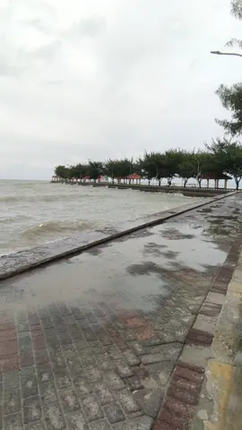 Pantai Boom Tuban, Jawa Timur #pantaiboomtuban #tuban #tubanjawatimur #tubantiktok 