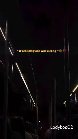 lyrics 💯😌 #sadvibes #oldisgold #tamilsong #foryou #foryoupage #tamilwhatsappstatus #lovefailure #familhate #fakes #fakelove #tamilsadsong 