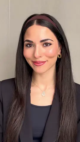 Easy Headbank Hack 😍✅ #hairstyletutorial #hairtrends #hairideas #headband #hairtok #longhairstyles #shorthairstyles #hairinspo #howto 