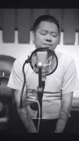 အနီးဆုံးရန်သူ💔 #waila #ဝေလ #fyp #mmsongs #foru #forupage #fypシ゚viral #songsforu💙 #myanmartiktok #tiktok #tiktokmyanmar #burma 