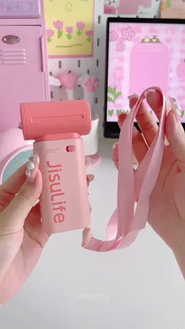 pink mini fan 🎀💨✨ jisulife handheld fan life9 💨 a 160g ultra lightweight fan with small body design! it has a maximum wind speed of up to 10m/s, five speed adjustment and has 13 hour long-lasting battery life ✨ @Jisulife.Malaysia  #jisulife #jisulife handheld #jisulifeminifan #minifan #handheldfan #fan #pinkaesthetic #pinkkawaii #kawaiiaesthetic #kawaii #cute #jisulifeportablefan 