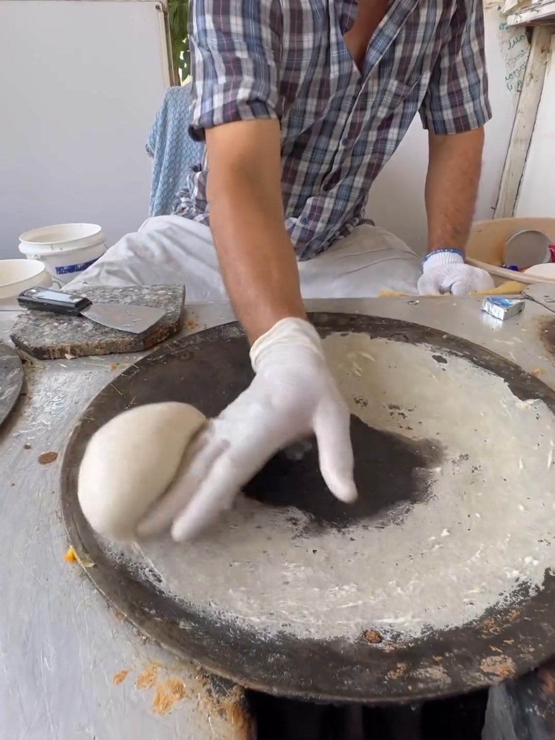 @mr.taster visits bakery in Dubai said to have the best regag bread in the world 🌎 Regag Bread is a thin bread that is prepared using flour, water, and salt and cooked over a hot griddle 🔥 Historically, it served nomadic tribes as a portable food during desert journeys. Have you ever tried Regag Bread? 🫓 📽 @mr.taster 📍Walid Mohammad Bakhit Bakery, Dubai #ragag  #ragagbread  #food  #dubai  #travel #traveltiktok