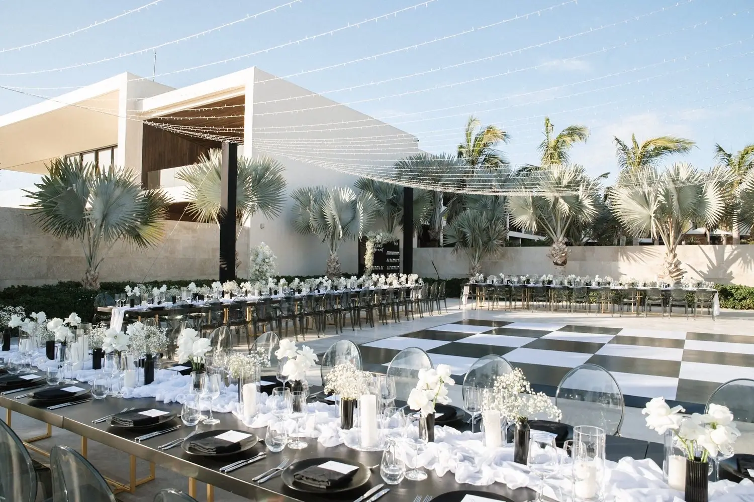 @Francisco Salas #weddingphotos #weddingreception #weddingaesthetic #weddingdetails #weddingday #nobuwedding #cabowedding 