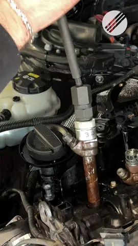 Hoe to get stuck diesel injectors out #bmw #topspeedgermany #mechanics