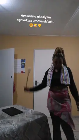 #SAMA28 #sama28tiktok #skhanda #sama28tiktok #HideThemWithLove #anniversary Aw bakithi sengyobona mhla ngavukwa umoya futhi😭