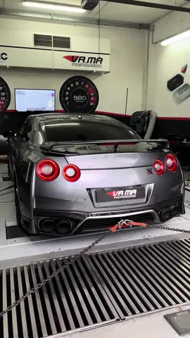 #nissangtr #test #gtrr35 #dinoday #dynotune #flame #ecutekracerom 