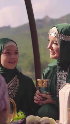 С НАСТУПАЮЩИМ ПРАЗДНИКОМ УРАЗА БАЙРАМ !!! 🌙🌝 ПУСТЬ ВСЕВЫШНИЙ ПРИМЕТ ВСЕ БЛАГОЕ,ЧТО МЫ СОВЕРШАЛИ В ЭТОТ ПРЕКРАСНЫЙ МЕСЯЦ РАМАДАН 🌙🤲🏼🌙