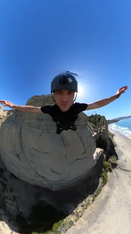 Morning coffee drop ☕️  #basejump #basejumping 