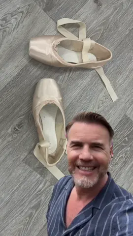 Anyone else relate? What would your ‘best day out’ dance class be? #CapCut #dancer #ballet #balletclass #danceclass #fyp #fypシ #foryoupage #aviandanceschool #dancestudio #garybarlow #fypviral 