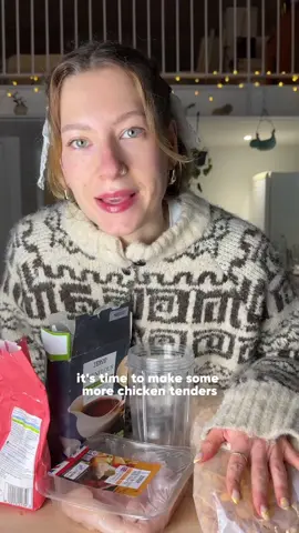 its time for some more chicken tenders hehe these were GOOD 🍗 thank you for the reccos !!! also i filmed this on thurs i dont drink on tuesdays hahahaha