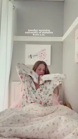 so excited for my trip!🤭🩷                             #grwm #morningroutine #Vlog #skincare #aesthetic #asmr #Universityofalabama #bama #sororityhouse #kappaalphatheta #college #collegelife #OOTD #fyp