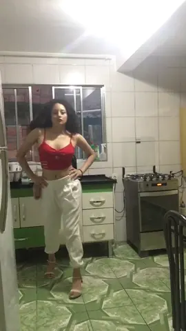 Modelo autista de vocês com mais expectativa pra ser modelo e provar que autistas podem tudo 🧩🥰💅❤️🤍#modafashion #catwalk #modelo #modelos #modafeminina #model #autismo #tdah #autism #autista 