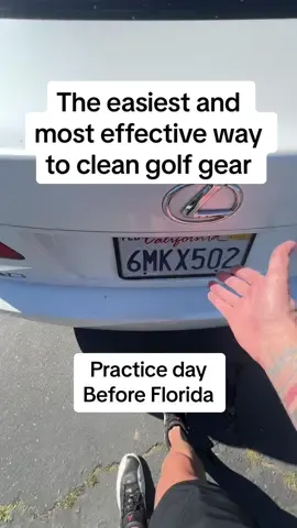 Geko is so easy you can restore grips and clean heads with one hand 🤣. Geko is so powerful it lifts the dirt out chemically due to its low surface tension.  Soap sucks try Geko!    #golf #golftiktok #golftok #golfer #foryou #fyp #foryoupage 