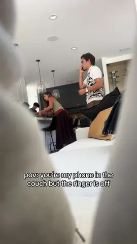 I don't even remember turning my phone on vibrate