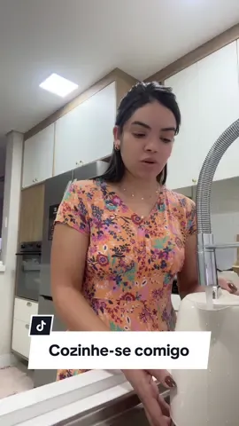 Respondendo a @Mari Alexandre era só pra eu responder um comentário, mas acabou virando um “Cozinhe-se” comigo 😂 #cozinhando #cozinhandoemcasa #janta 