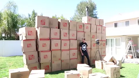 Jump Through the Hole in the Wall Parkour Challenge-part_1
