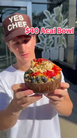 Trying the most expensive açai bowl in America  📍Sun Life Organics, LA  #la #lafood #acai #acaibowl #healthyfood #breakfast #viralfood #losangeles #jacksdiningroom #smoothie #smoothiebowl #freshfruit #fruit #labrunch #brunch #breakfast 