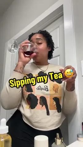 What did I smell like today??? Glaze of the day @CANVAS BEAUTY BRAND #tiktok #fypシ #vanilla #bodyglazereview #bodyoil #canvasbeautybrand 