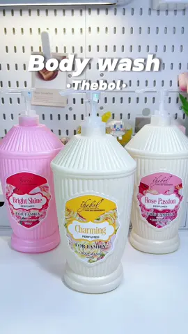 Sữa tắm hương nước hoa chai siu to , mà zá thì rất hạt dẻ luôn 🌸✨ #suatam #suatamnuochoa #thebol #suatamthebol #suatamtrangda #thaothichriviu #review #bodycare #showergel #goclamdep #lamdep #xuhuong #viral #trending #fyp #foryou #viralvideo 