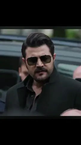 Esta parte fue tan poderosa!! 💥🔥 #denizcanaktaş #Halilbrahim #hudutsuzsevda #amorsinlimites #mafia #turkey #fyp 