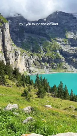 the best place to eat and enjoy the view✨🏞️  #switzerland #freedom #nature #vinland #moutains #vinlandsaga 