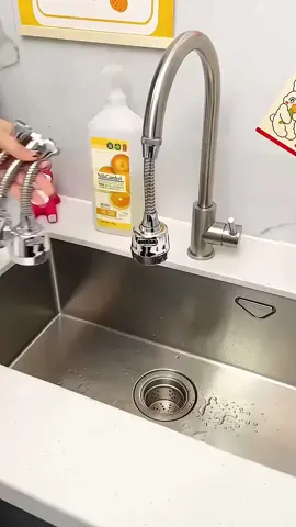 Đầu vòi tăng áp inox xoay 360 