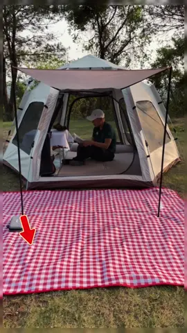 Summer is here. The must-have outdoor camping tents automatically open and close and are cheap. I sold a lot of them. Click on the yellow basket above to buy. Thank you dear.#fyp #foryou #tiktok #tiktokshop #goodthing #sale #campingessentials #camping #automaticcampingtent #travel 