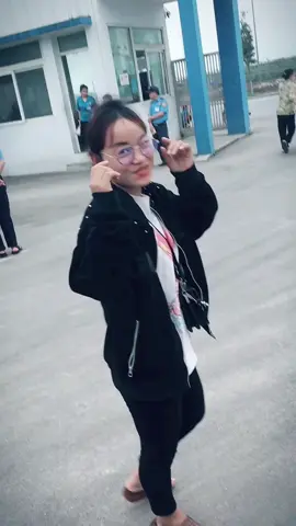 ngày nào cũng về 5h thì chắc đói thôi#xuhuongtiktok 