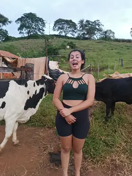 bom dia seguimores mostrando o silo que conpramos