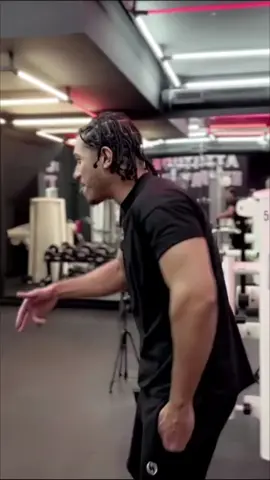 Getting pumped with @dizzydross @badrfanidiofficial and @soueelt! 💪 Who said rap and fitness don’t mix? #Workout #Motivation #RapFitness #Workout #realsoueelt #souhaillhfitness #dizzydross🇲🇦 #fitnessmarocc🇲🇦 #Rap #collaboration #Motivation #music #dayinmylife #determination #fitnessinspiration #GymTok 