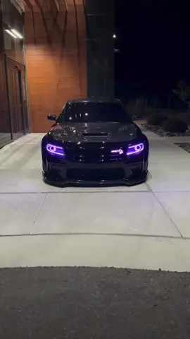 امي يم شيله سمره الكحيله#dodge #dodgechallenger #هيلكات_707_حصان #fyp #جاجرات_العراق #al4n_duski10 #al4n_srt 