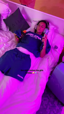 Airport outfits at the ready ✌️✈️💘… shop comfort club now #kaiiathelabel #comfortclub #kaiiathelabelhoodie #summervibes #girly #kaiiathelabelhaul #newcollection  