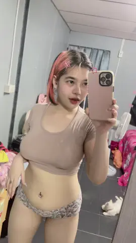 เมร่อนห้องรกนะ 🤣🫣