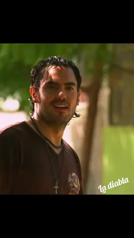 Me encanta el acento colombiano 🔥🔥🔥 Giovanni ❤️ Las munecas de la mafia #fyp#foryoupage#paratii#telenovelas#telenovelascolombianas#telenovelascolombianas🇨🇴#telenovelasinolvidables#lasmunecasdelamafia#novelas#escenasnovelas#colombia🇨🇴 