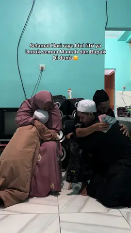 Mohon maaf lahir batin ya!🙏🥲 #fyp #fypa 