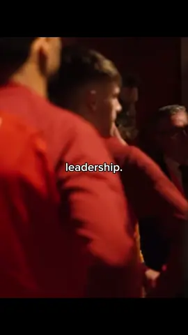 Take notes from Van dijk😮‍💨🥶 #fyp #viral #relatable #football #footballmotivation #mindsetmotivation #motivation #vandijk #leadership #liverpool 