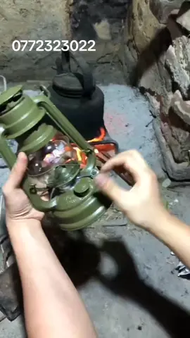 Đèn bão xanh lính - LHCS