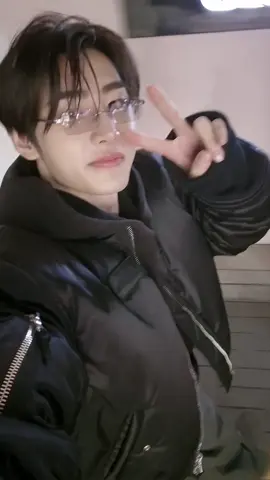 late night walk with jakehoon #enhypen #jake #sunghoon #jakehoon #zyxcba 